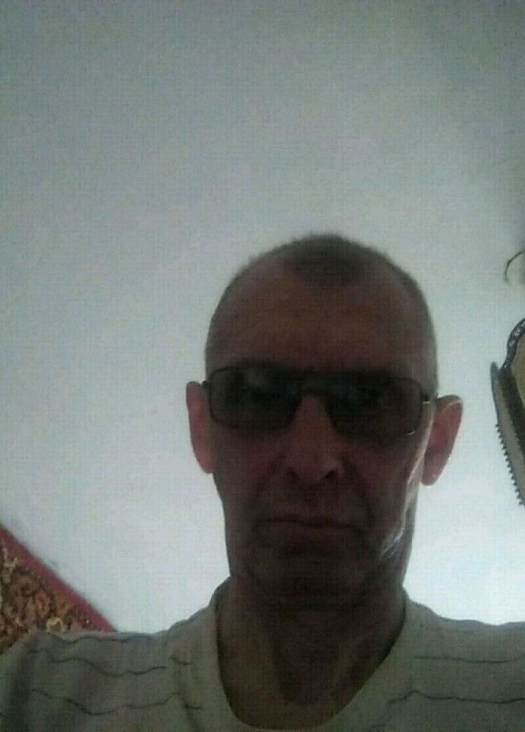  36841143  Mixail, 57 ,     