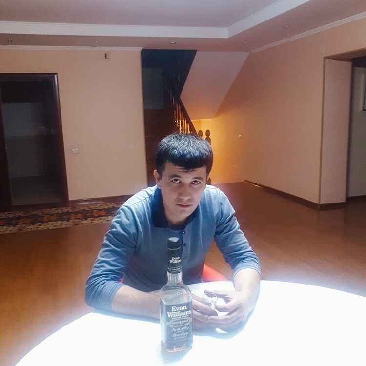  15084543  , 38 ,    -