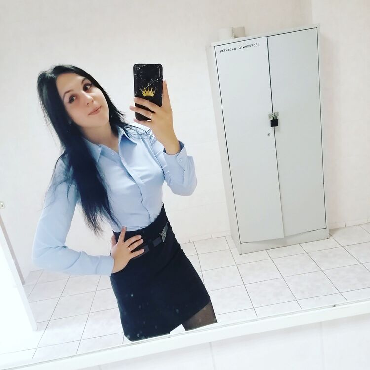  54268683  Alina, 24 ,    