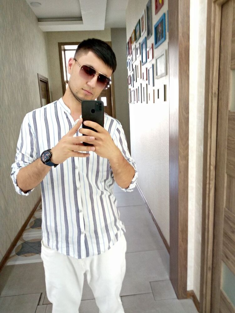  30745133  Rakhimjon, 28 ,    