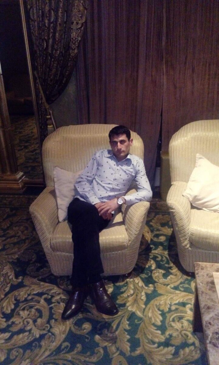  ,   Emil, 35 ,   ,   , c 