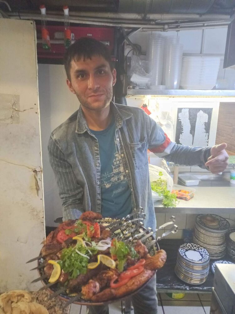  ,   Adam, 35 ,   ,   