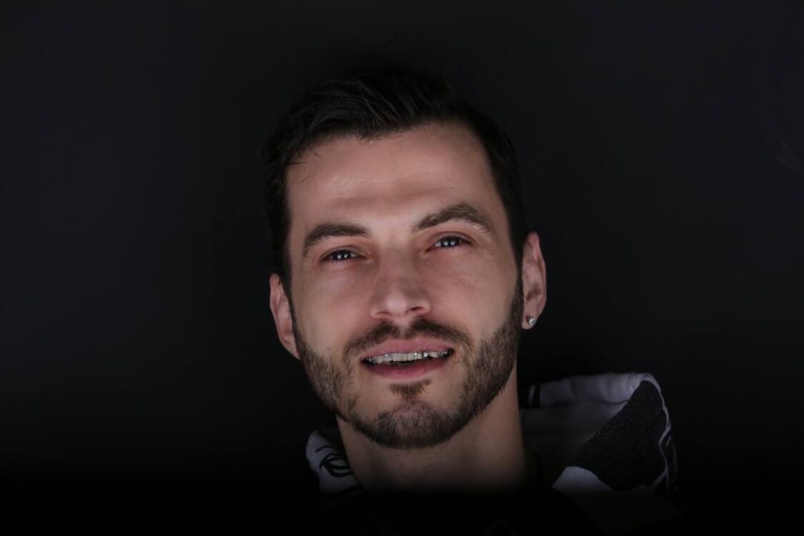 ���������� �����-���������, ���� ������� Hunter, 32 ����, ������������ ��� ������, ����� � ���������, c�������� ���������