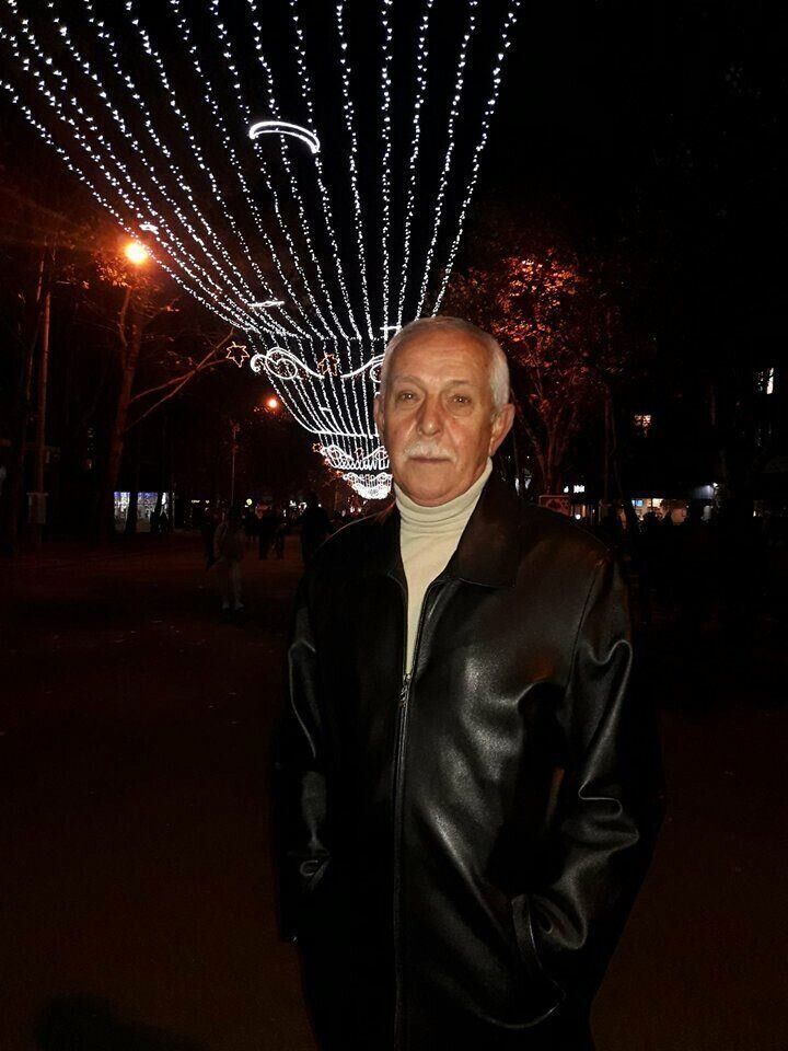  ,   , 60 ,   ,   , c 