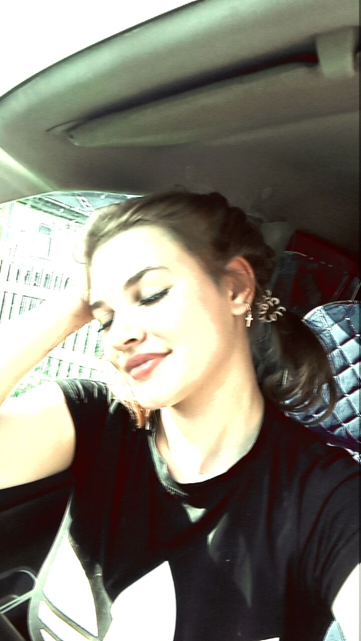  52207913  Milka_Yvew, 18 ,    