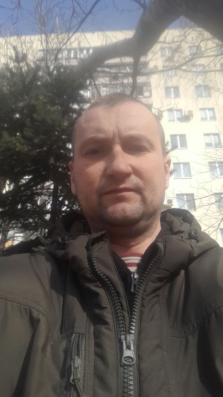  41653403  , 40 ,    