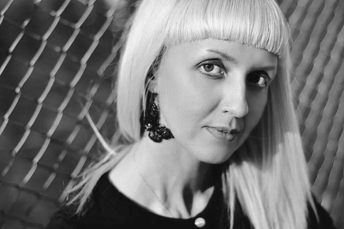  51095113  Marina, 41 ,    