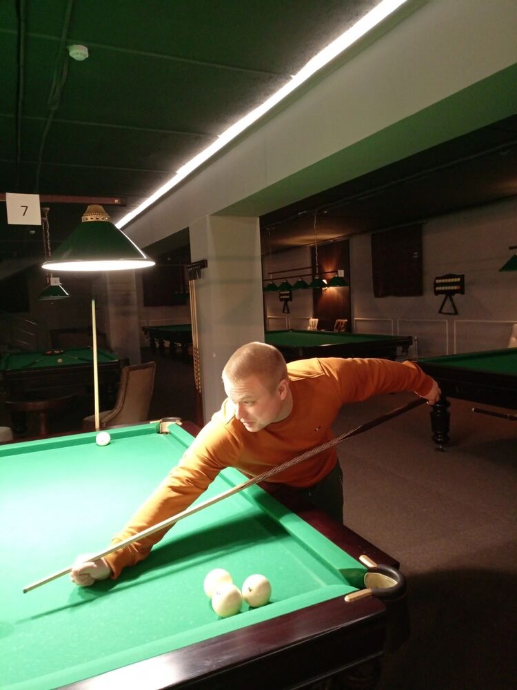  41192933  Vladislav, 28 ,    