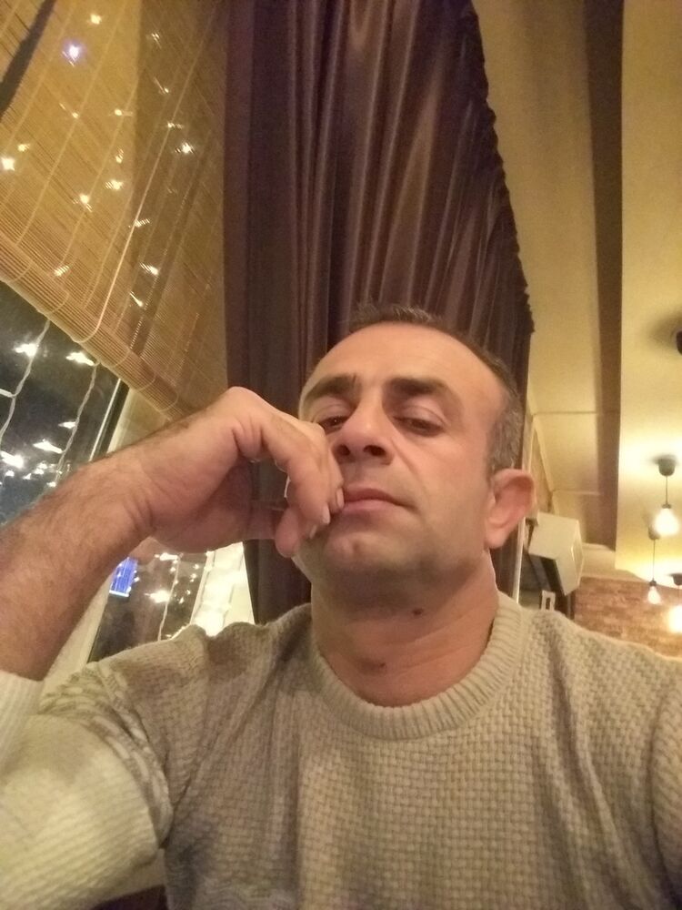  15262673  Natiq, 45 ,    