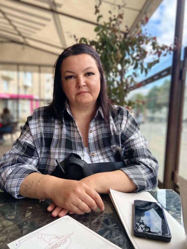 ���� 53718523 ������� �����, 44 ����, ���� ���������� � �������������