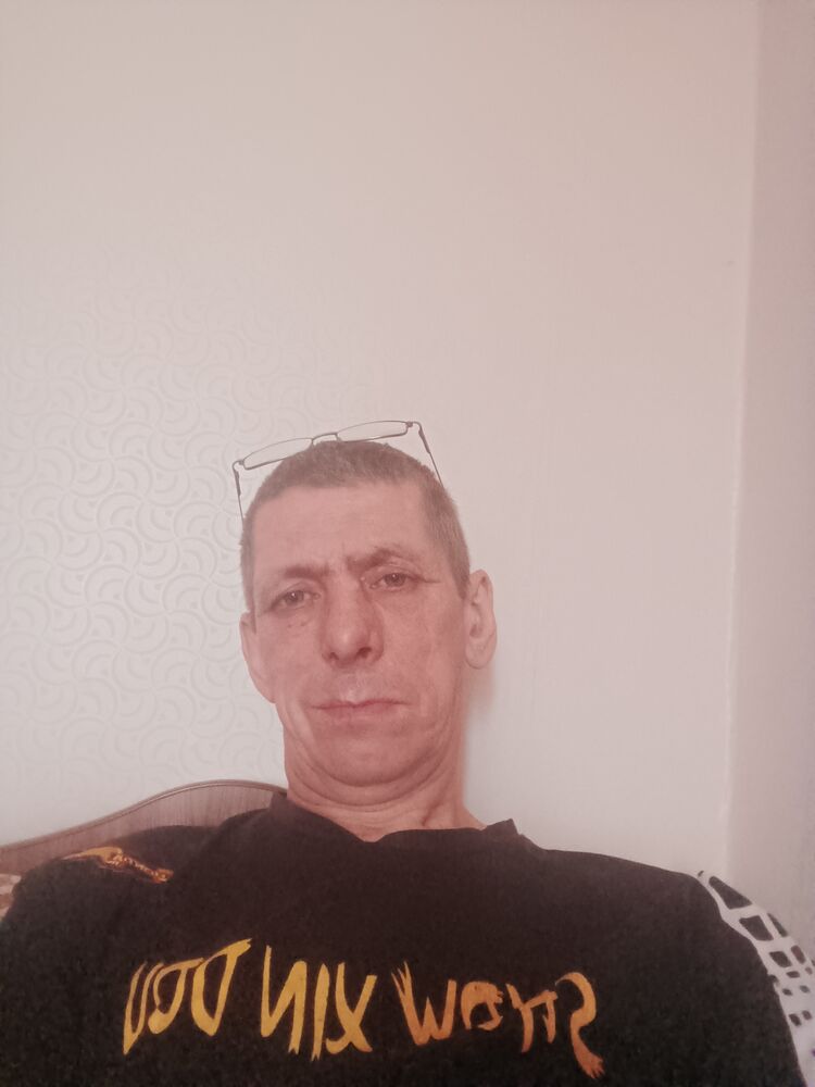  ,   Evgeny, 49 ,   ,   , c 