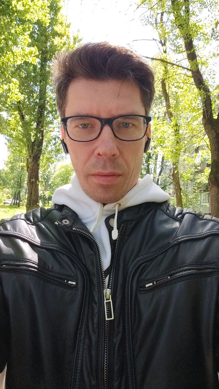 -,   , 44 ,   