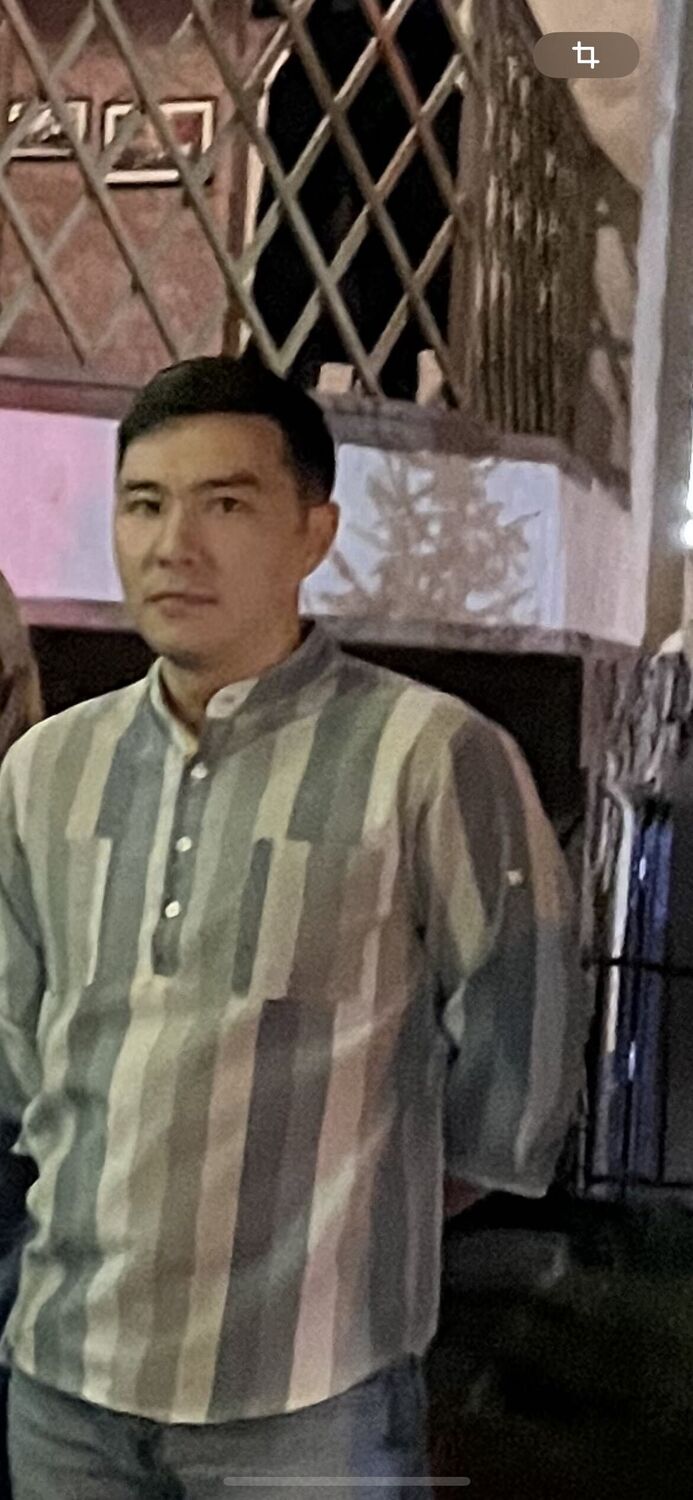  43990563  Temirbayev, 28 ,    