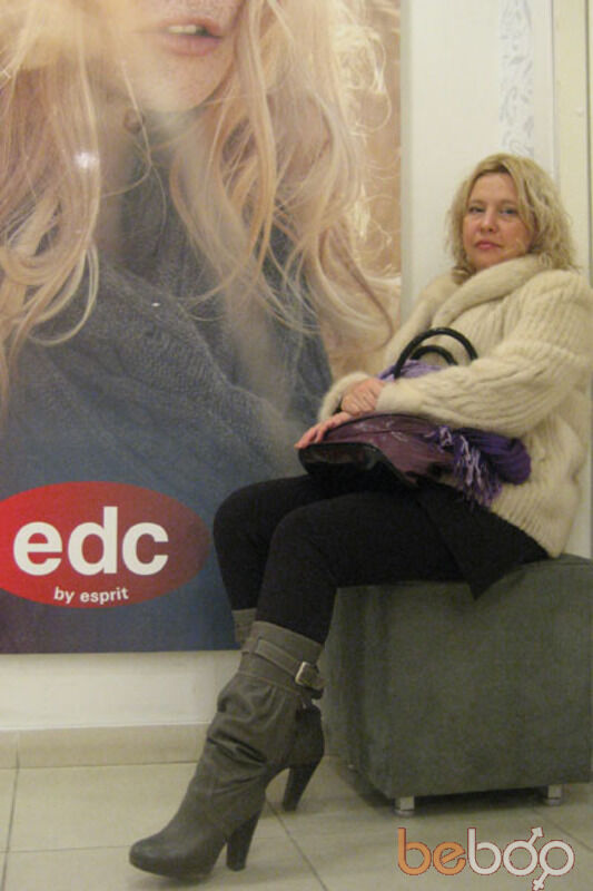 ,   Victorita, 56 ,   