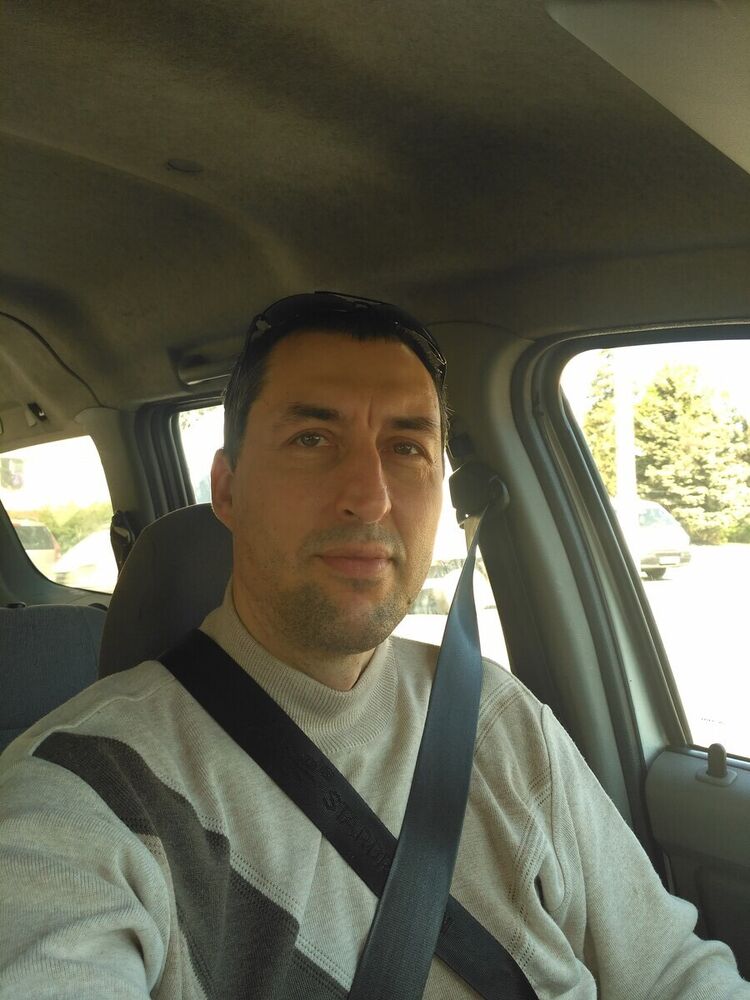  ,   Gennadii, 52 ,     , c 