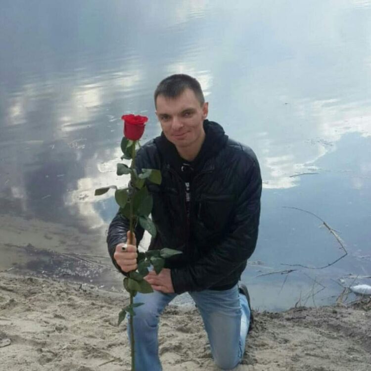  22627203  , 43 ,    