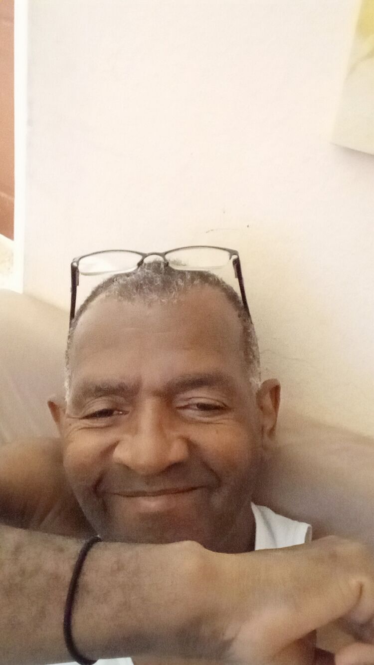  ,   Eduardo, 51 ,   ,   
