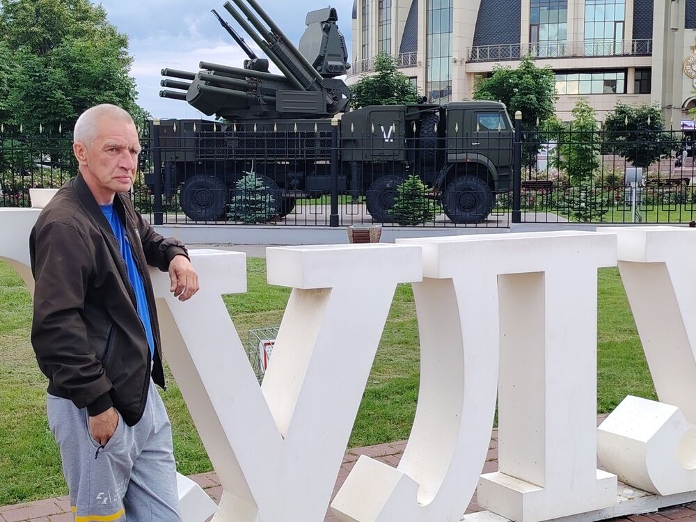  53011873  Alexey, 48 ,    