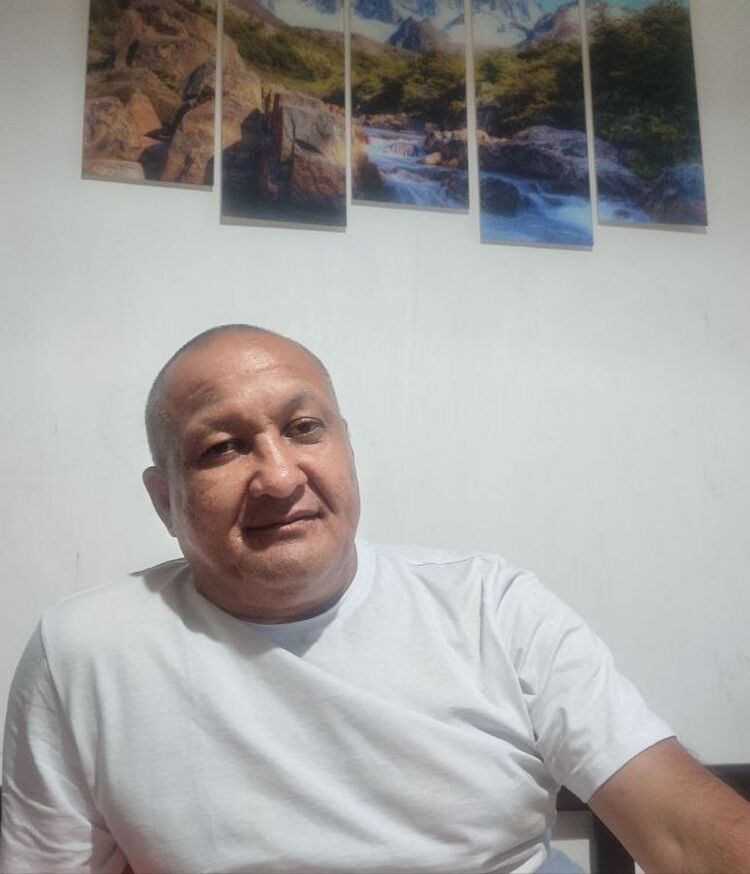 43364813  , 56 ,    