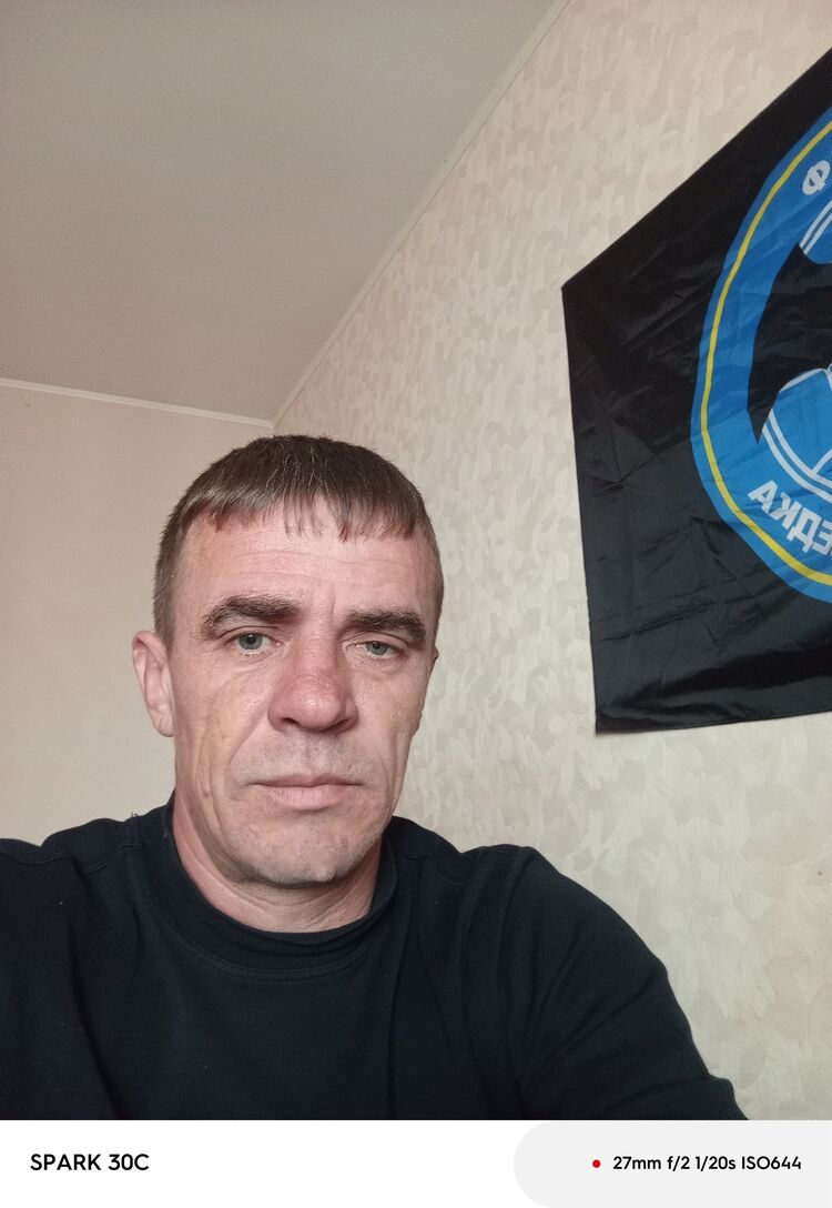  50764883  Alexander, 41 ,    