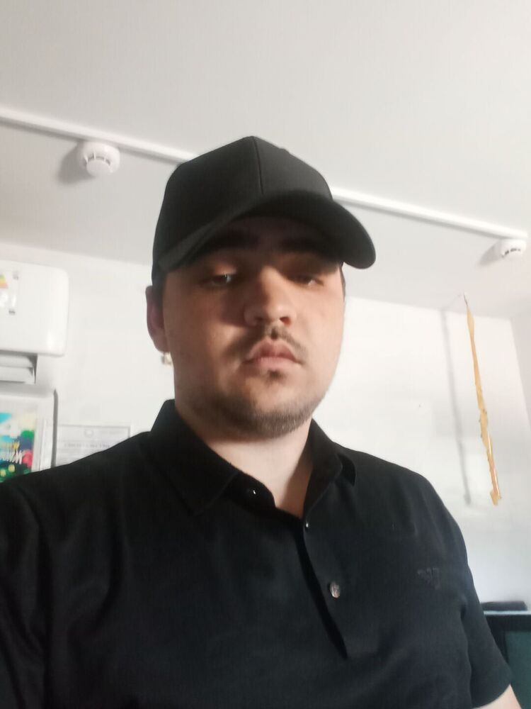  52640703  , 21 ,    