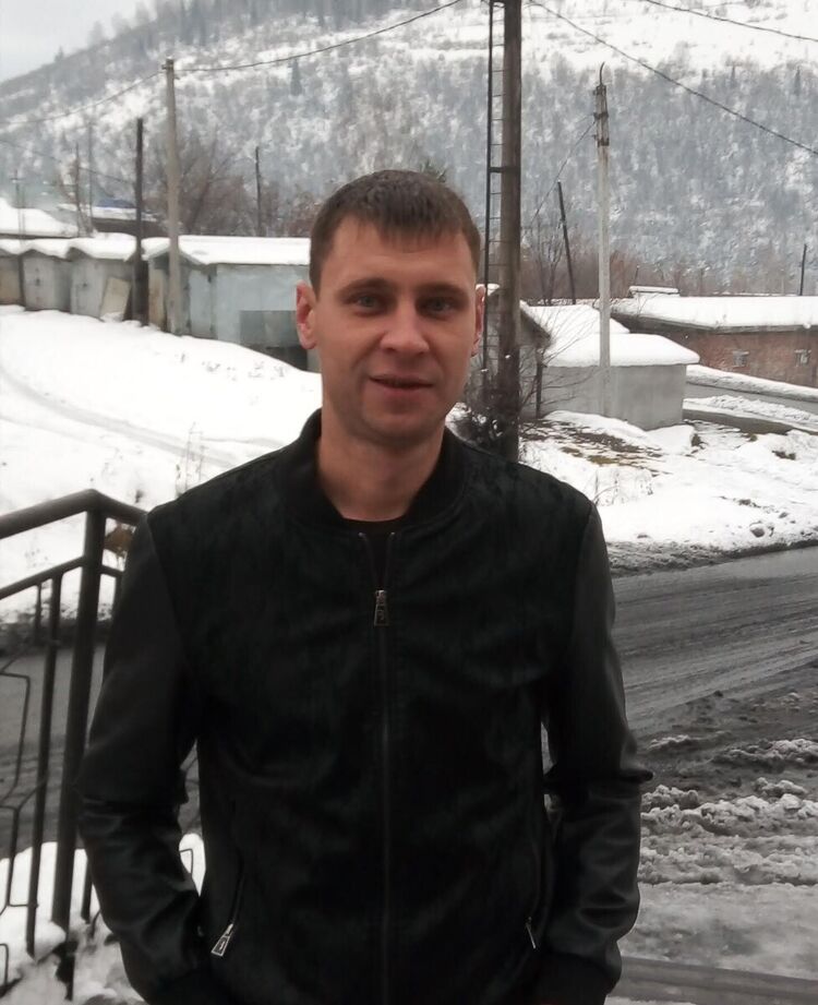  ,   Stanislav, 33 ,   ,   , c 