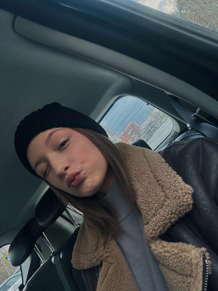  47061553  , 18 ,    