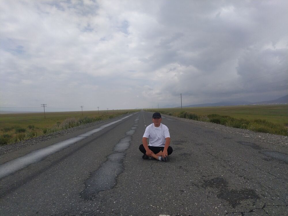  45398423  Aziret, 31 ,    