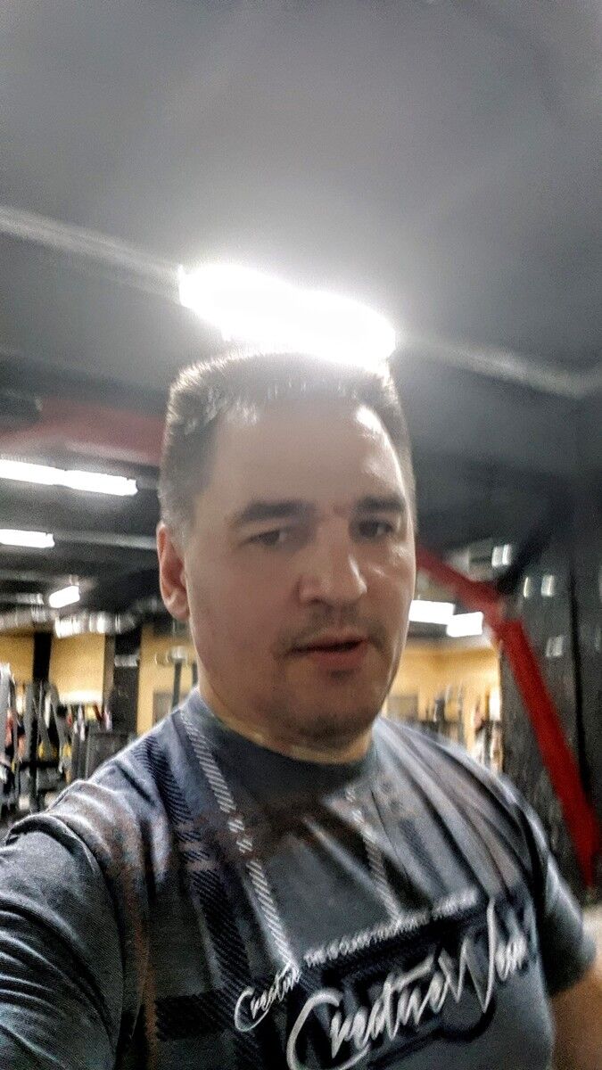  ,   Radik, 47 ,   ,   , c 