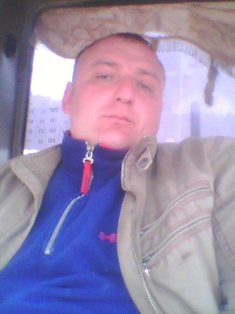  4244653  Gentos, 42 ,    
