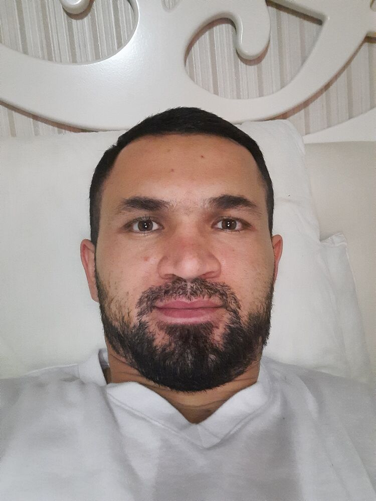  ,   Anvar, 35 ,   ,   