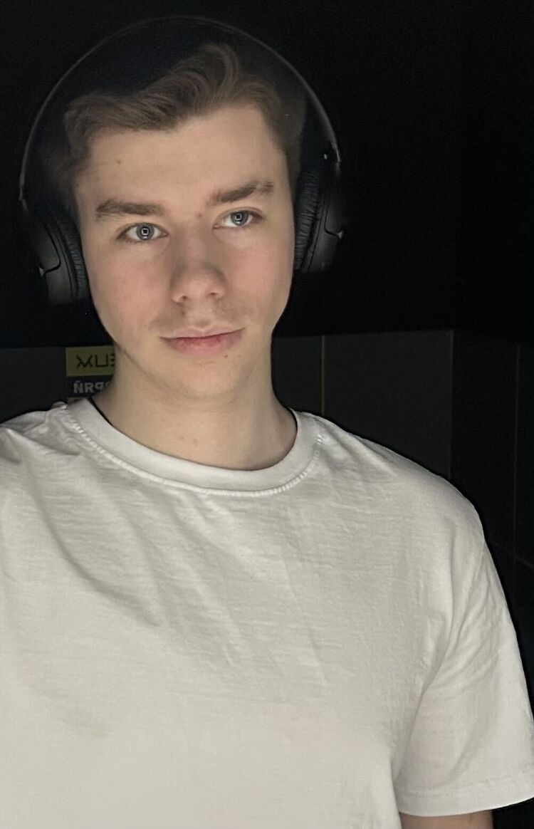 ���� 56368933 ����� ������, 19 ���, ���� ���������� � ������