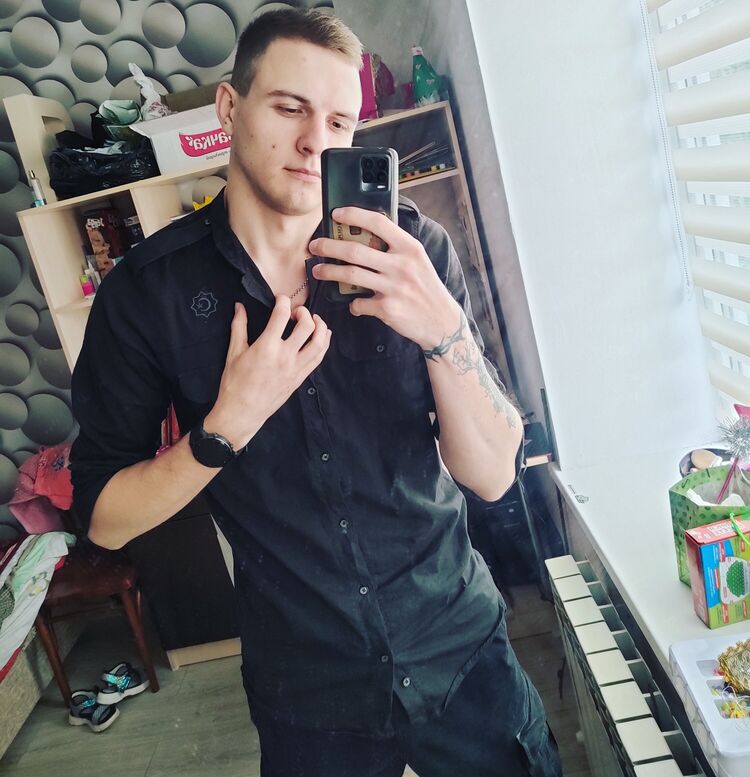  ,   Dima, 25 ,   ,   , c , 