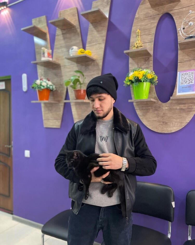  ,   Ali, 26 ,   ,   