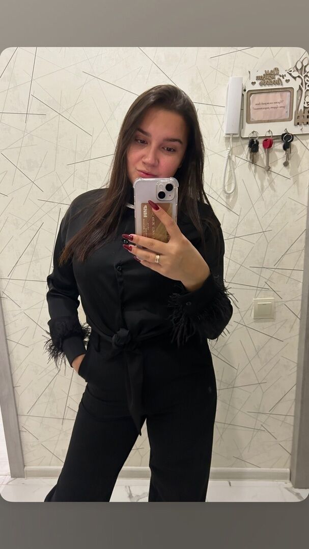  49955743  , 24 ,    