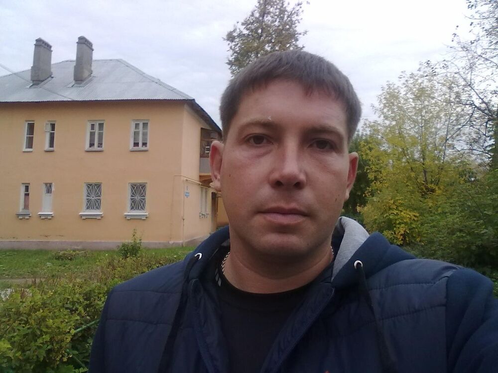  9061083  , 38 ,    