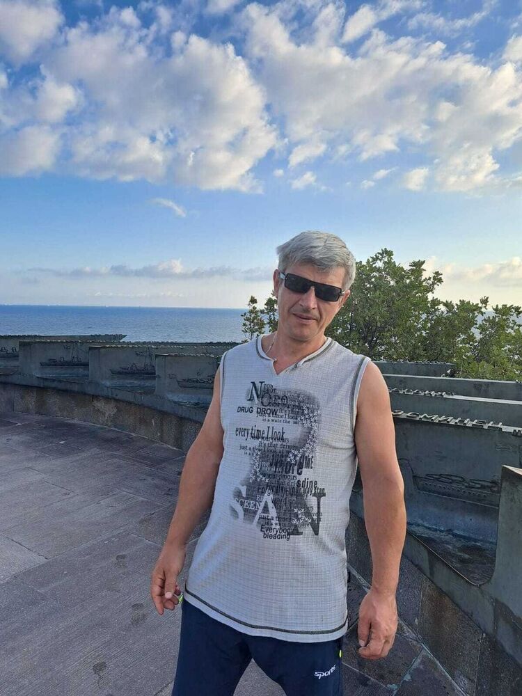 ���� 42757043 ������� ������, 48 ���, ���� ���������� � �����-����������