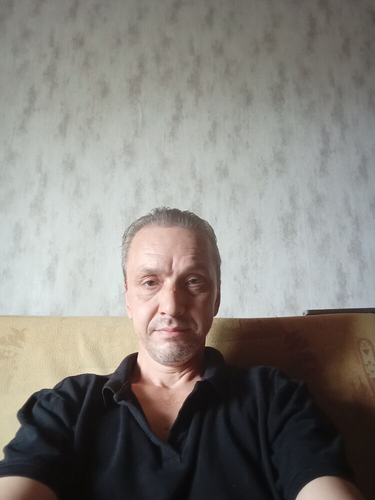  52955053  , 47 ,    -