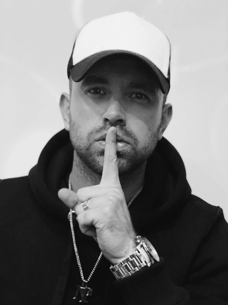  ,   NICOS, 32 ,   ,   , c 