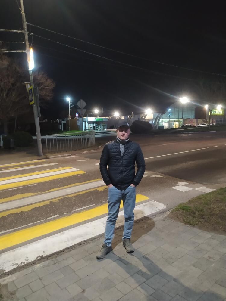  33881453  , 28 ,    