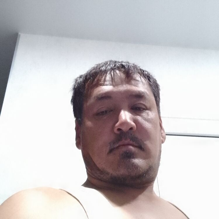  38986693  Gulommiddin, 43 ,    