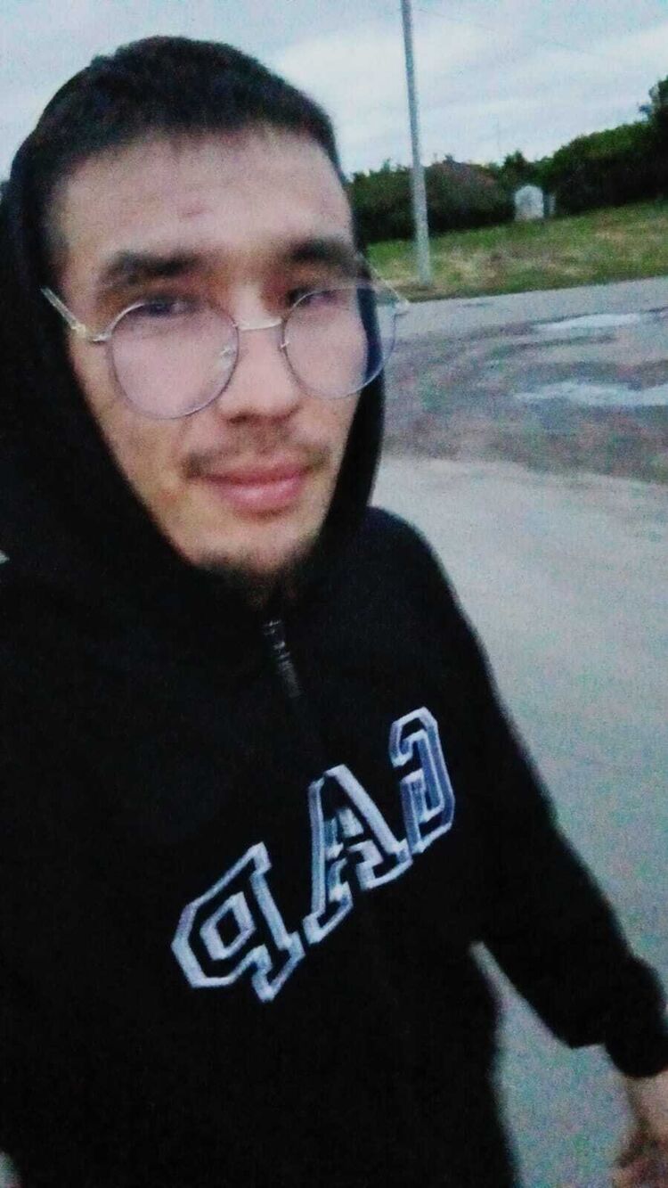  ,   Samir, 27 ,   c 