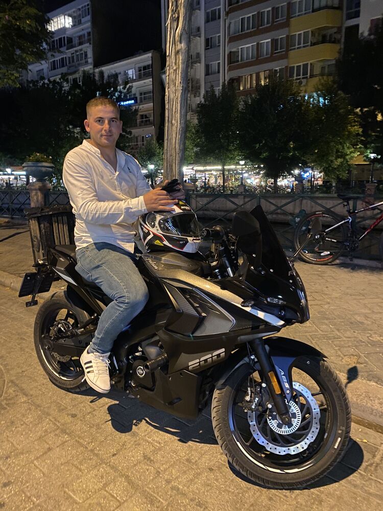  ,   Ahmet, 31 ,   ,   
