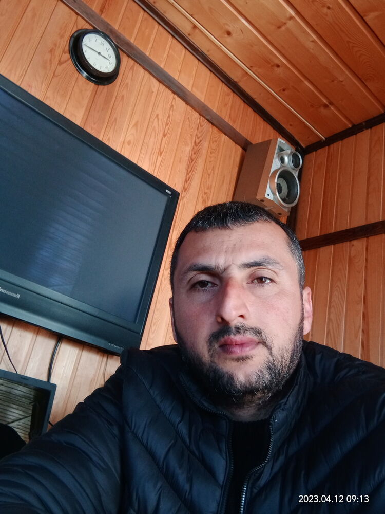  33943883  , 40 ,    