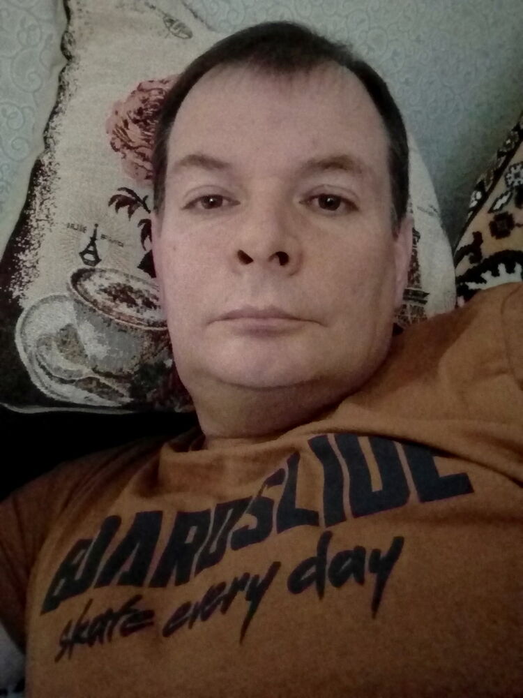  18822163  , 54 ,    