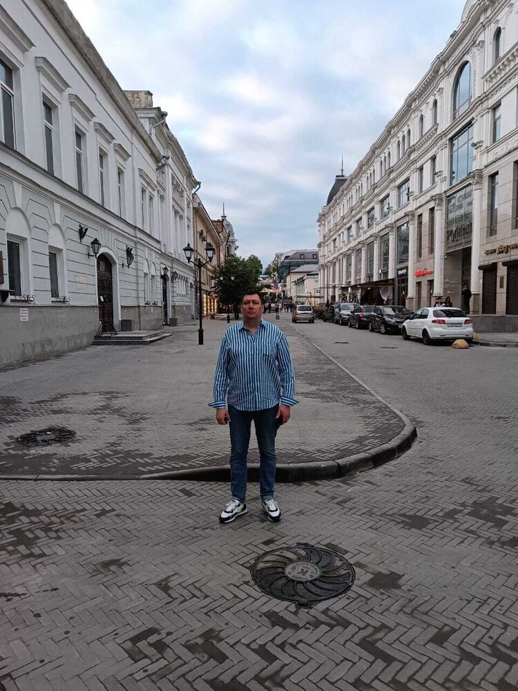  ,   Denis, 36 ,   ,   