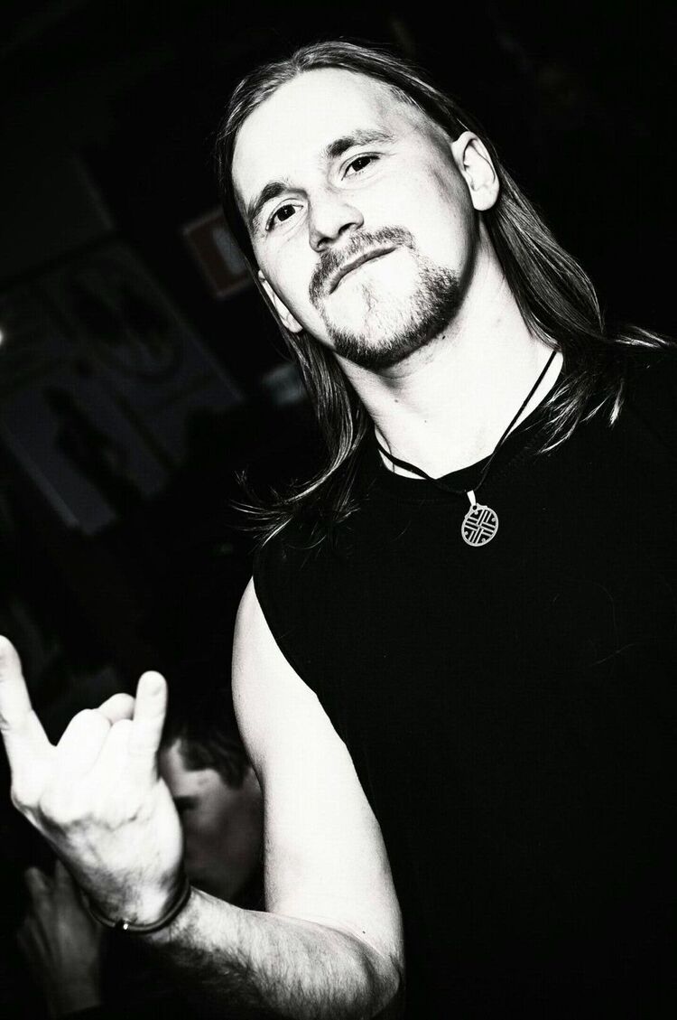  ,   Vitaly, 34 ,  