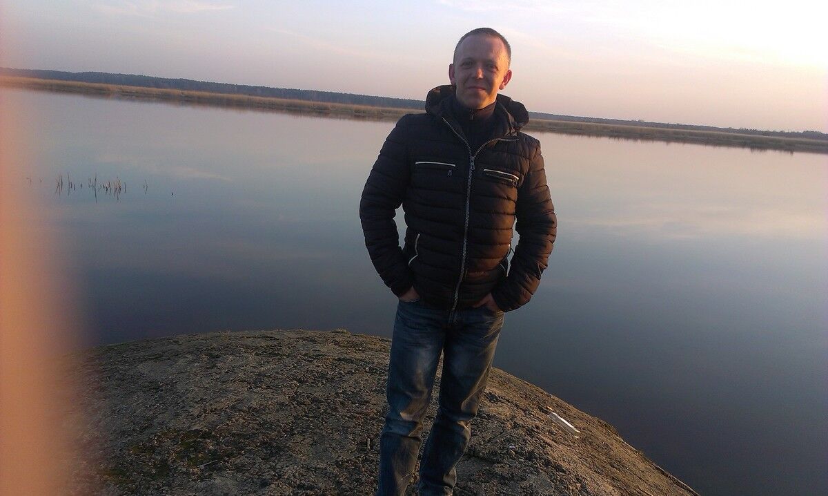  5980423  Sergej, 47 ,    