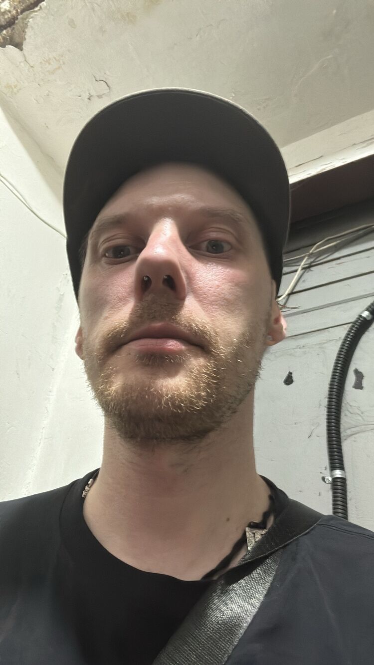  52732783  , 36 ,    