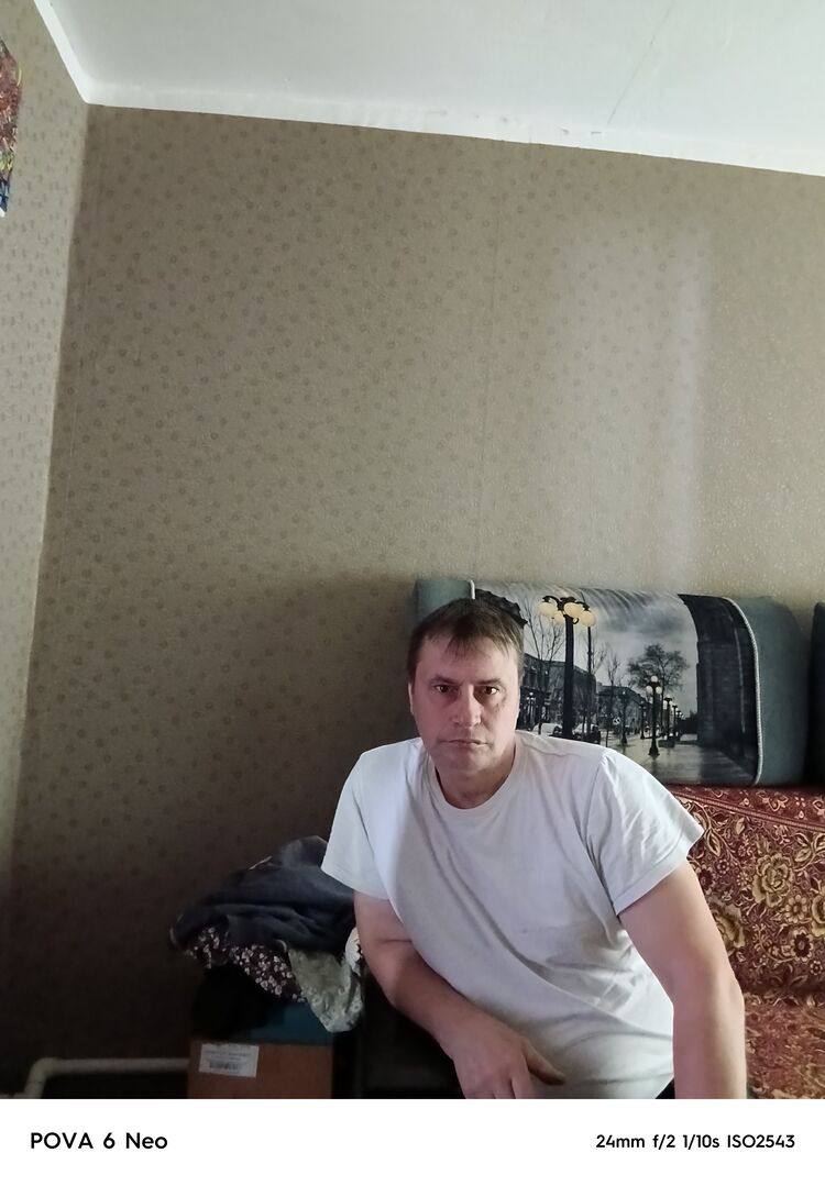  52140303  Sergei, 54 ,    